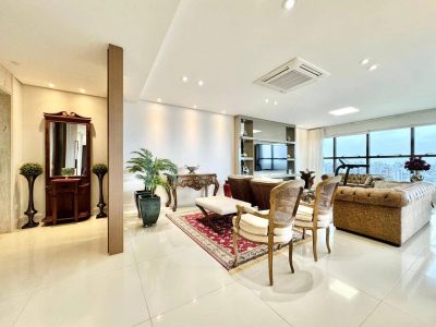 Apartamento, 3 quartos, 274 m² - Foto 2