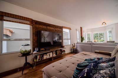 Casa, 3 quartos, 248 m² - Foto 1