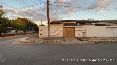 Casa, 1 quarto, 172 m² - Foto 1