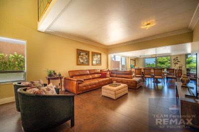 Casa, 4 quartos, 385 m² - Foto 1