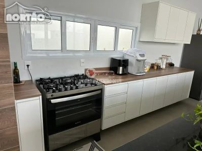 Casa, 3 quartos, 161 m² - Foto 4