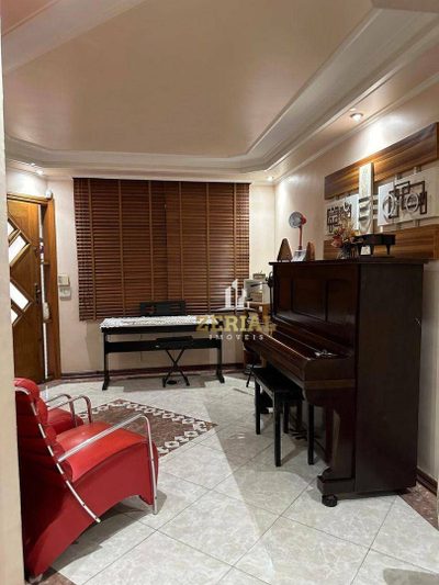 Sobrado, 3 quartos, 195 m² - Foto 2