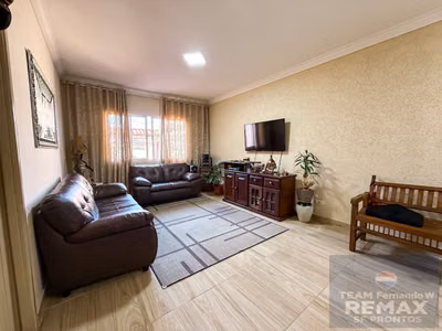 Casa, 3 quartos, 183 m² - Foto 3
