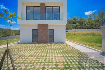 Casa, 3 quartos, 130 m² - Foto 1
