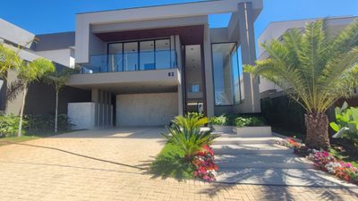 Casa de Condomínio, 4 quartos - Foto 1