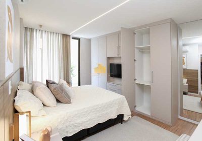 Cobertura, 3 quartos, 209 m² - Foto 2