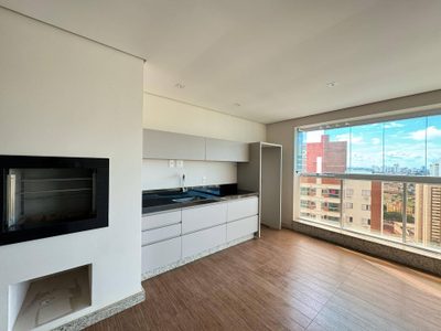 Apartamento, 3 quartos, 234 m² - Foto 2