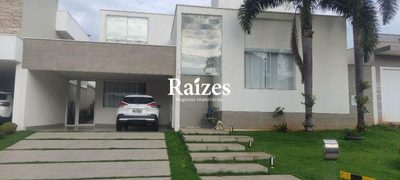 Casa, 3 quartos, 255 m² - Foto 1