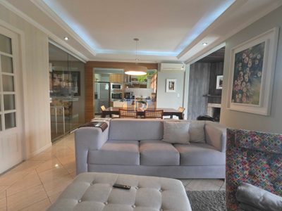 Casa, 4 quartos, 380 m² - Foto 4