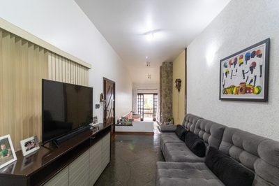 Sobrado, 3 quartos, 179 m² - Foto 1