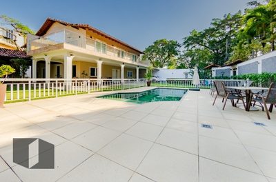 Casa, 6 quartos, 481 m² - Foto 1