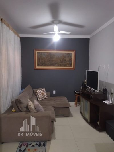 Casa, 2 quartos, 250 m² - Foto 1