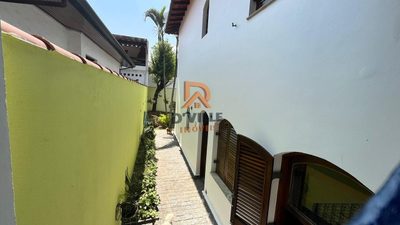 Casa, 3 quartos, 290 m² - Foto 4