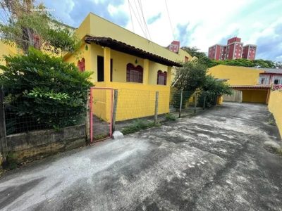 Casa, 3 quartos, 130 m² - Foto 1