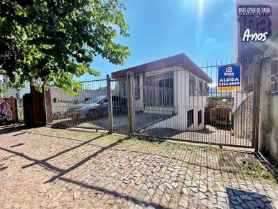 Casa, 2 quartos, 322 m² - Foto 1