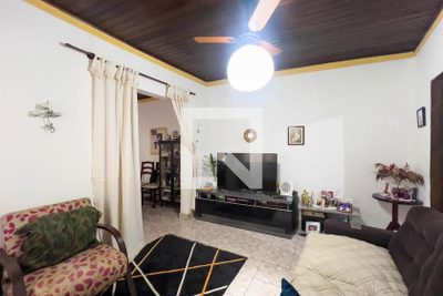 Casa, 3 quartos, 275 m² - Foto 1
