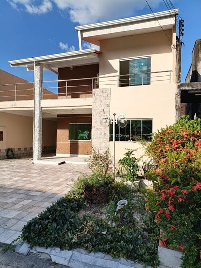Casa, 4 quartos, 275 m² - Foto 1