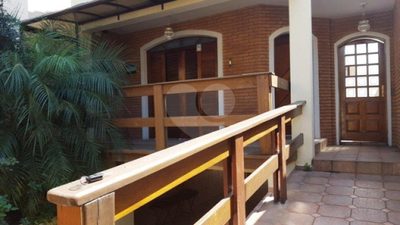 Sobrado, 3 quartos, 210 m² - Foto 1