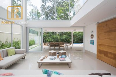 Casa, 4 quartos, 355 m² - Foto 1