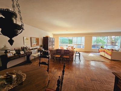 Apartamento, 4 quartos, 221 m² - Foto 1