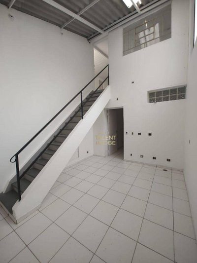 Sobrado, 4 quartos, 402 m² - Foto 3