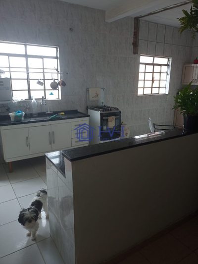 Casa, 3 quartos, 568 m² - Foto 1