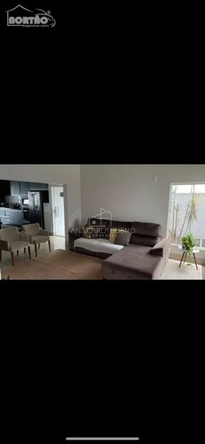 Casa, 3 quartos, 209 m² - Foto 4