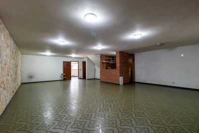 Casa, 3 quartos, 382 m² - Foto 2