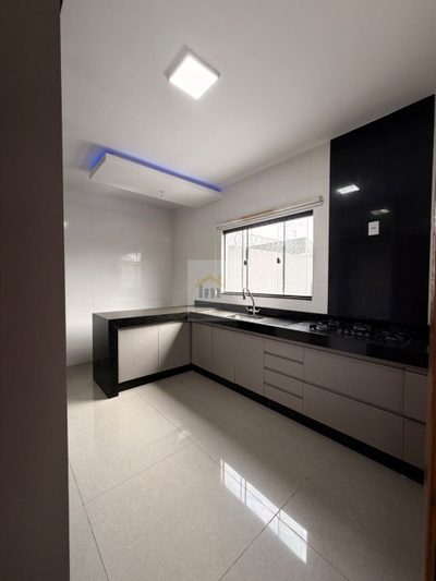 Casa, 3 quartos, 143 m² - Foto 2