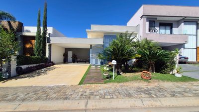 Casa, 3 quartos, 190 m² - Foto 1