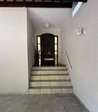 Sobrado, 3 quartos, 161 m² - Foto 1