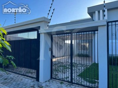 Casa, 1 quarto, 208 m² - Foto 1