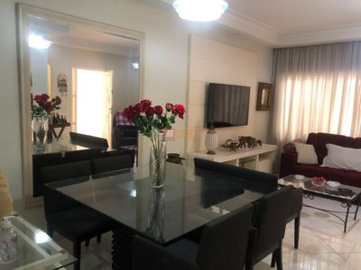 Casa, 3 quartos, 194 m² - Foto 1
