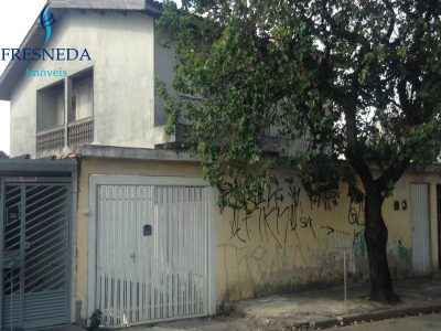 Sobrado, 4 quartos, 325 m² - Foto 1