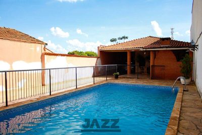 Casa, 4 quartos, 210 m² - Foto 3