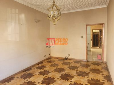 Casa, 2 quartos, 200 m² - Foto 1