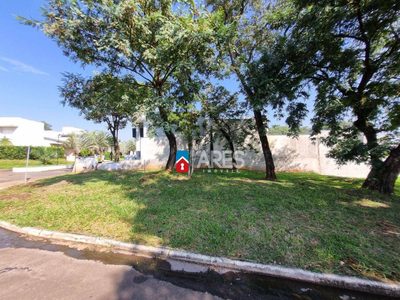 Loteamento e Condomínio, 305 m² - Foto 1