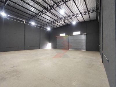 Depósito-Galpão, 380 m² - Foto 1