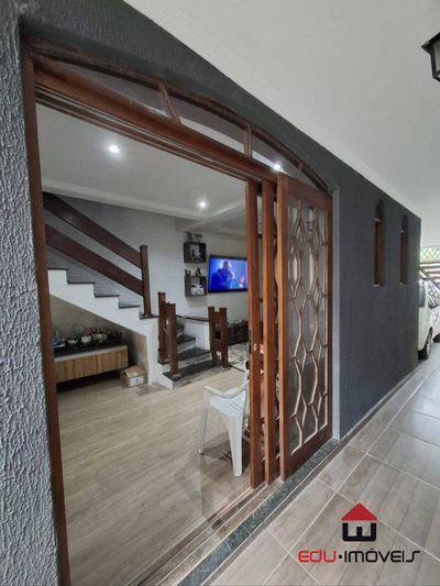 Sobrado, 3 quartos, 174 m² - Foto 2