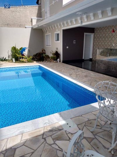 Casa, 6 quartos, 520 m² - Foto 1