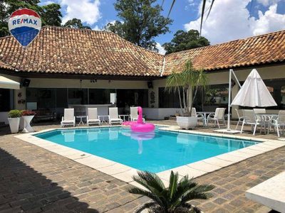 Casa, 4 quartos, 578 m² - Foto 1