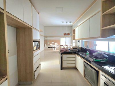 Casa, 3 quartos, 205 m² - Foto 5