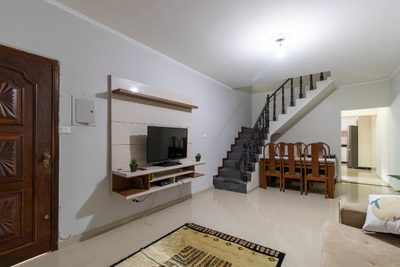 Casa, 3 quartos, 194 m² - Foto 2