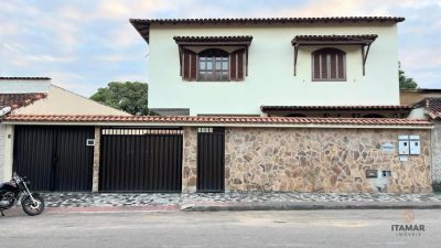 Casa, 4 quartos, 254 m² - Foto 1