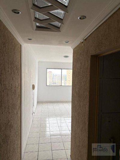 Apartamento, 1 quarto, 28 m² - Foto 3