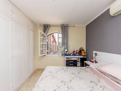 Sobrado, 4 quartos, 203 m² - Foto 4