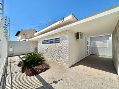 Casa, 3 quartos, 200 m² - Foto 4