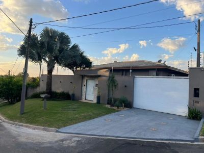 Casa, 3 quartos, 376 m² - Foto 1
