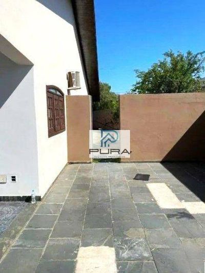 Casa, 4 quartos, 220 m² - Foto 1