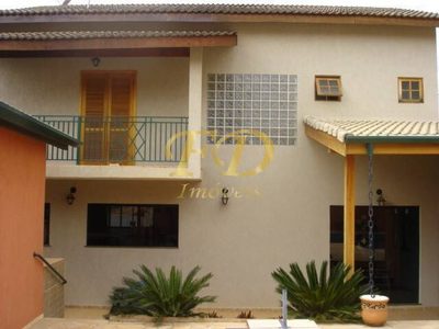 Casa, 3 quartos, 230 m² - Foto 2